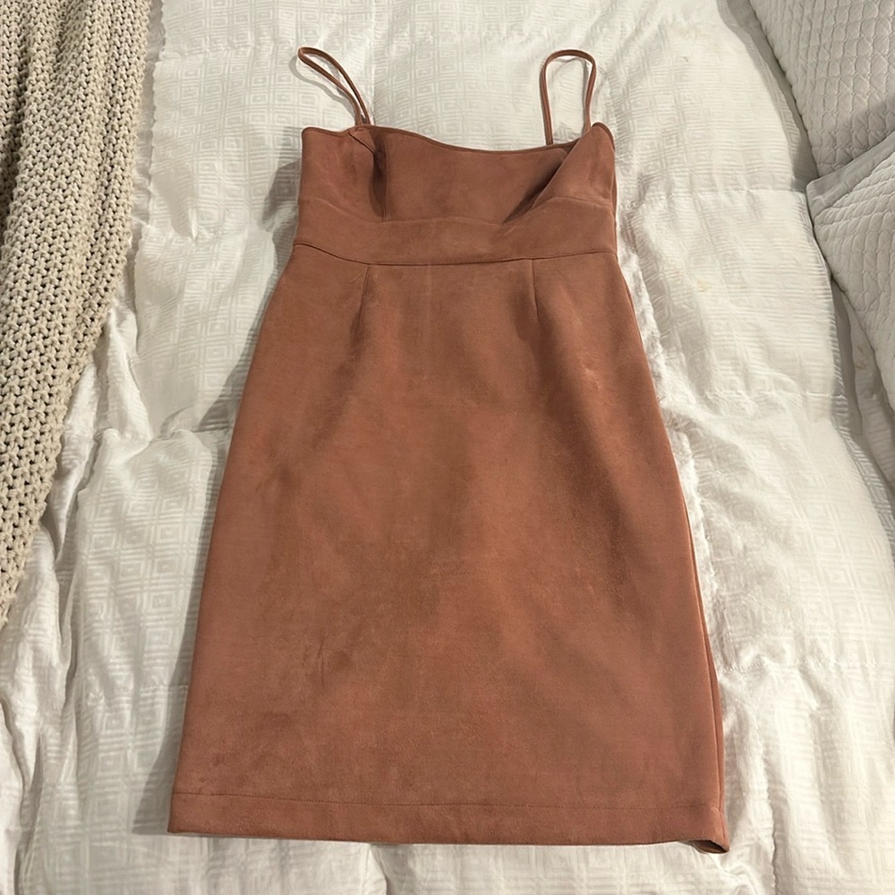 bcbg max midi dress